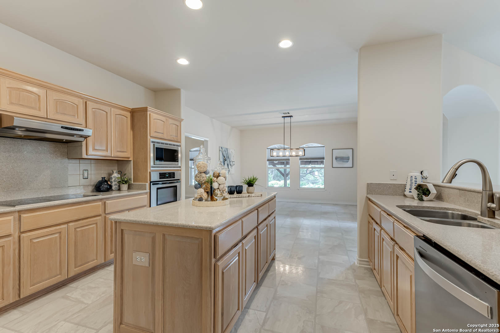 27018 Vaughns View
