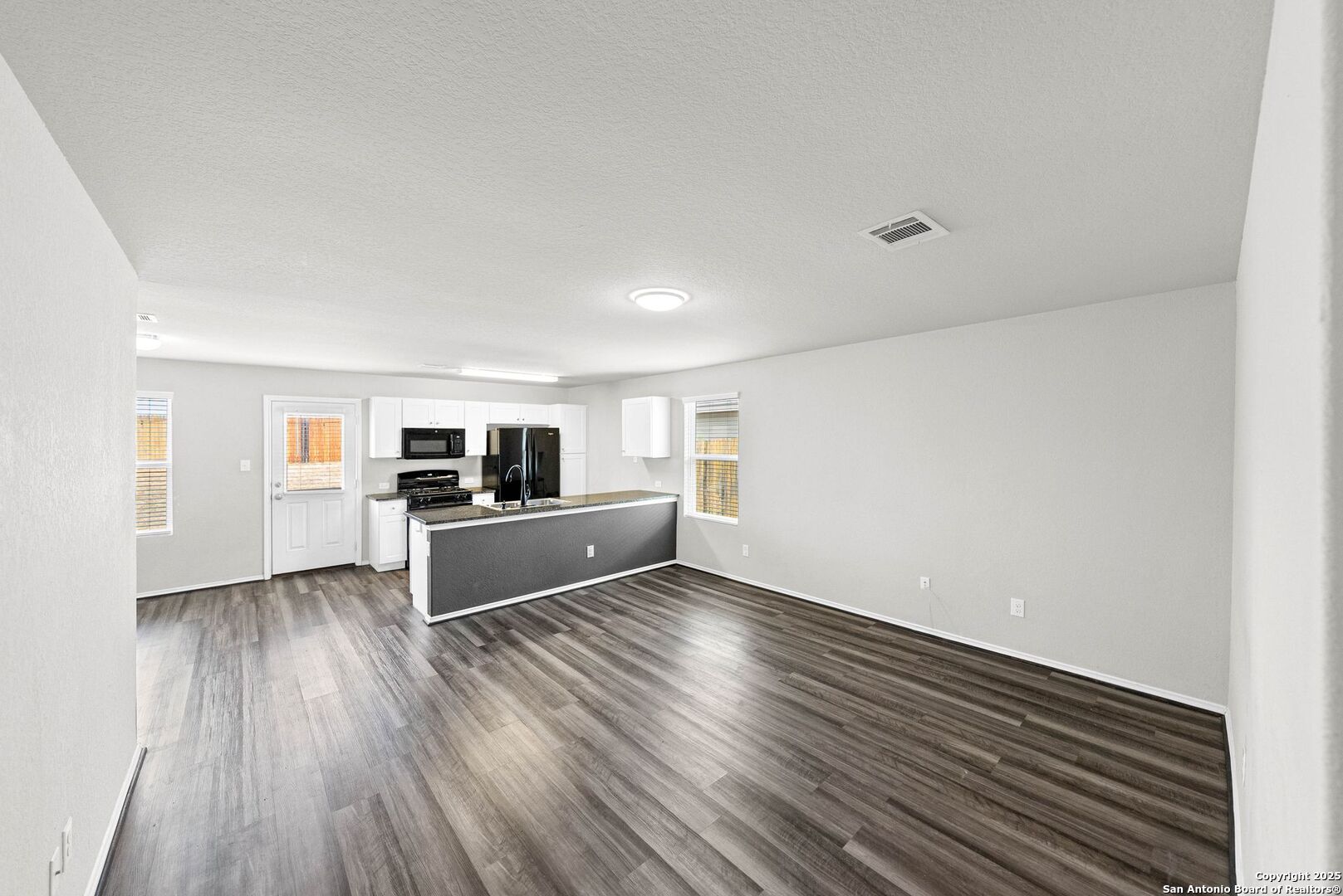 31577 Acacia Vista