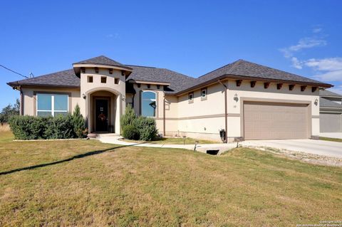 A home in Blanco