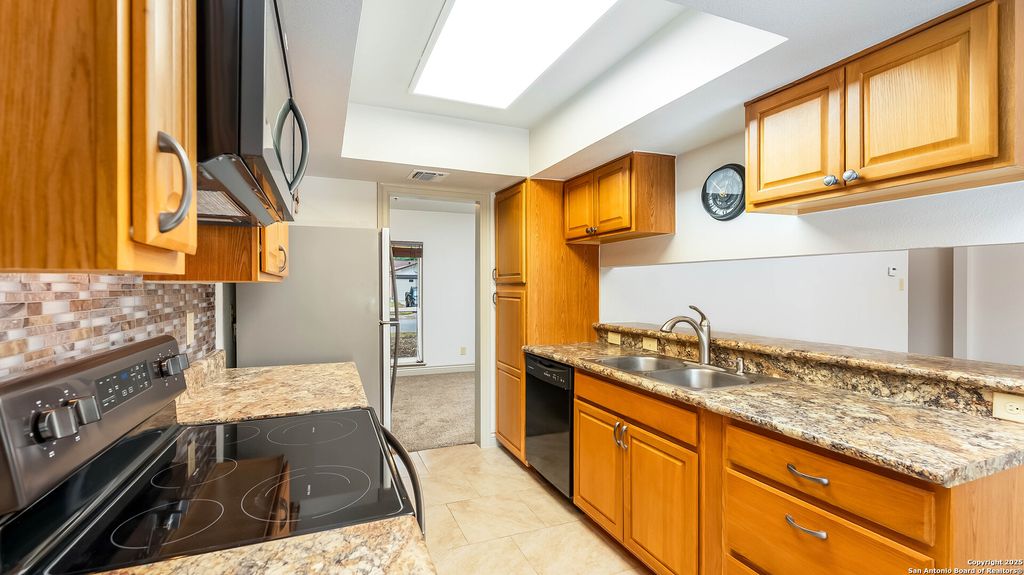 Photo of 6815 Mickey Mantle, San Antonio, TX 78240 (MLS # 1930150)