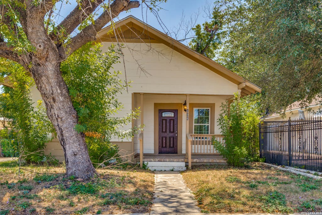 Photo of 406 Gulf, San Antonio, TX 78202 (MLS # 2010599)