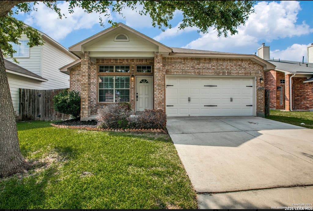 Photo of 11607 Wood Hbr, San Antonio, TX 78249 (MLS # 2009047)