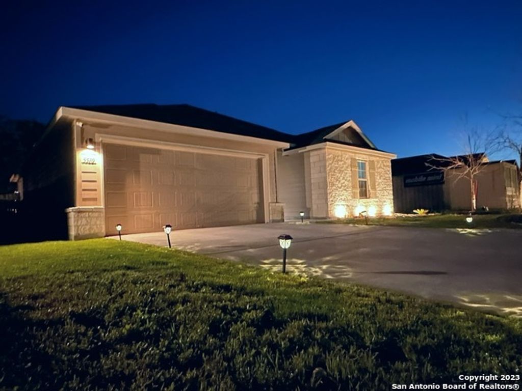 Photo of 5510 Coral Valley, San Antonio, TX 78242 (MLS # 1926146)