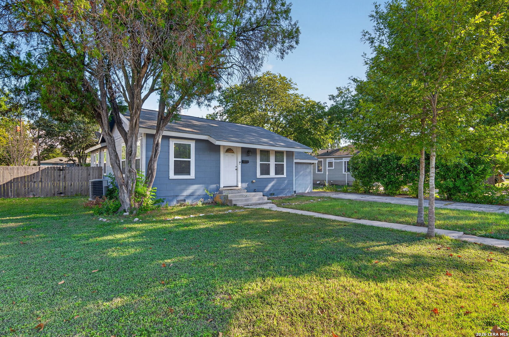 504 Aero Ave