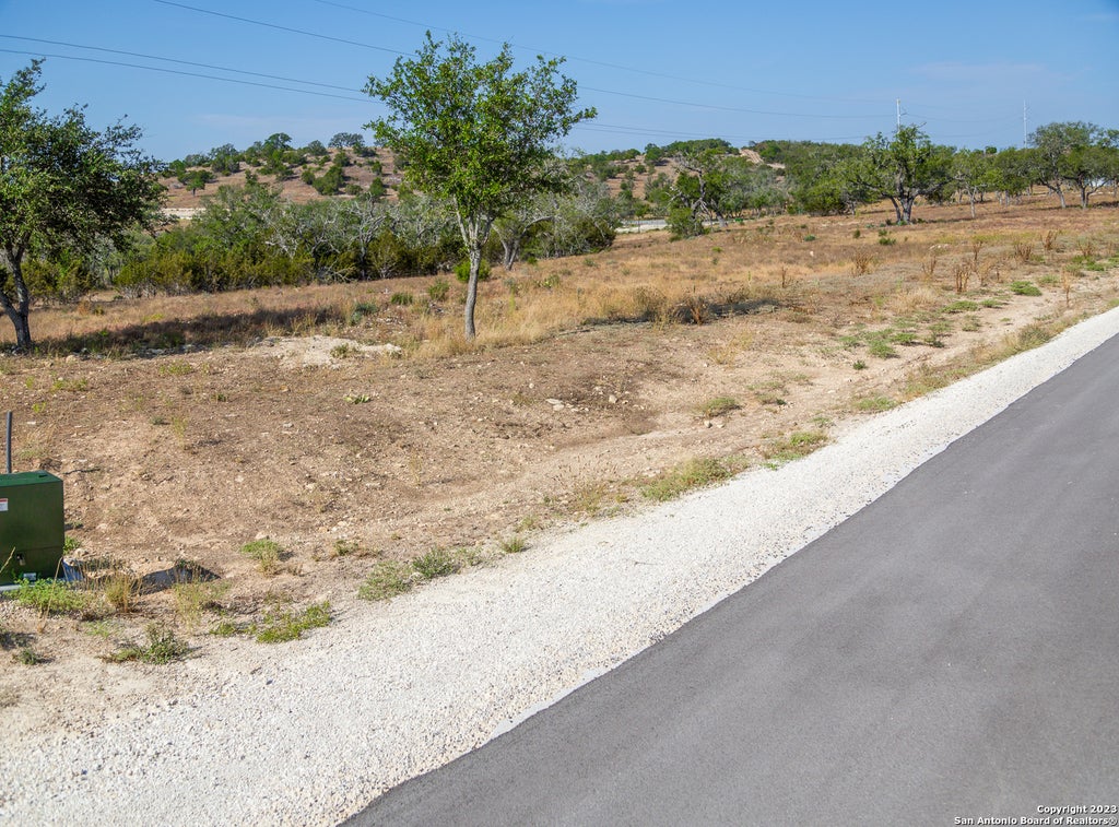 Photo of LOT 52 Leo Ct, Kerrville, TX 78028 (MLS # 1714736)