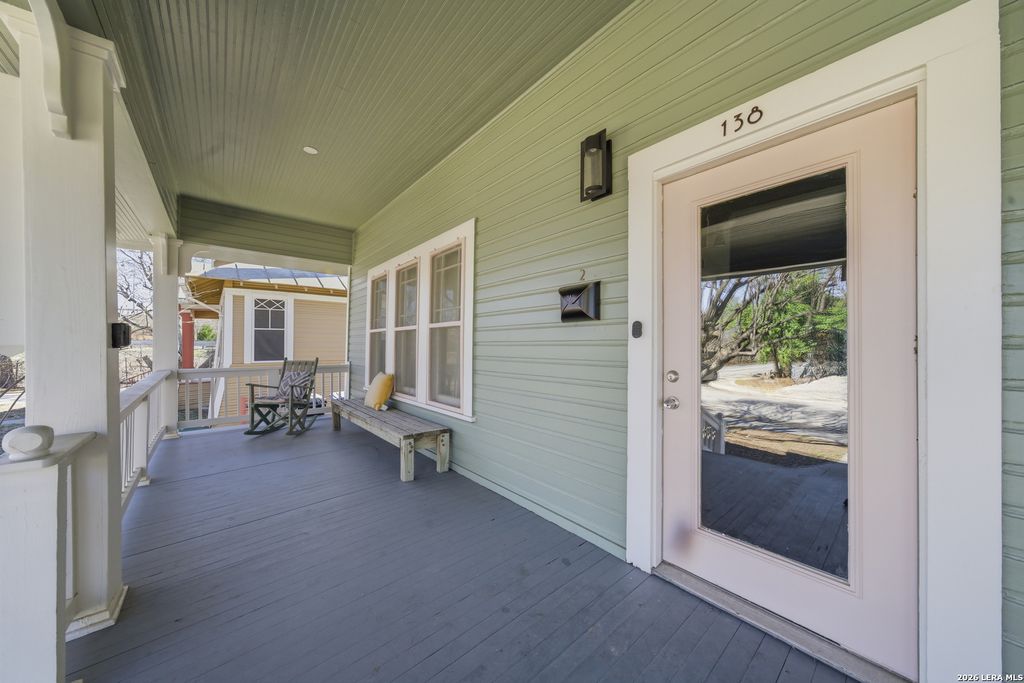 Photo of 138 DUNNING AVE, San Antonio, TX 78210 (MLS # 1942893)