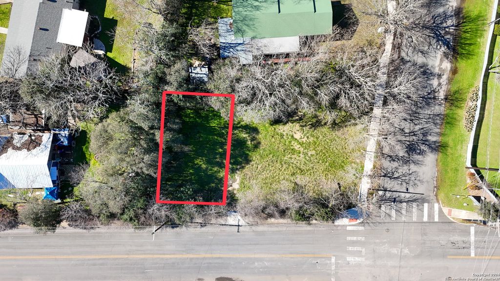 Photo of 314 S PLANT AVE, Boerne, TX 78006 (MLS # 1945667)