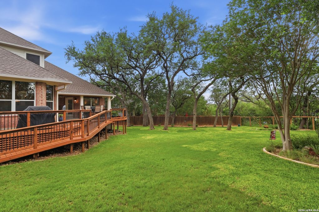 Photo of 19203 Brannan Blf, San Antonio, TX 78258 (MLS # 1961348)