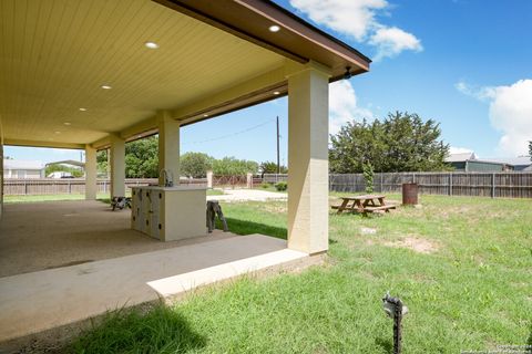 A home in Bandera