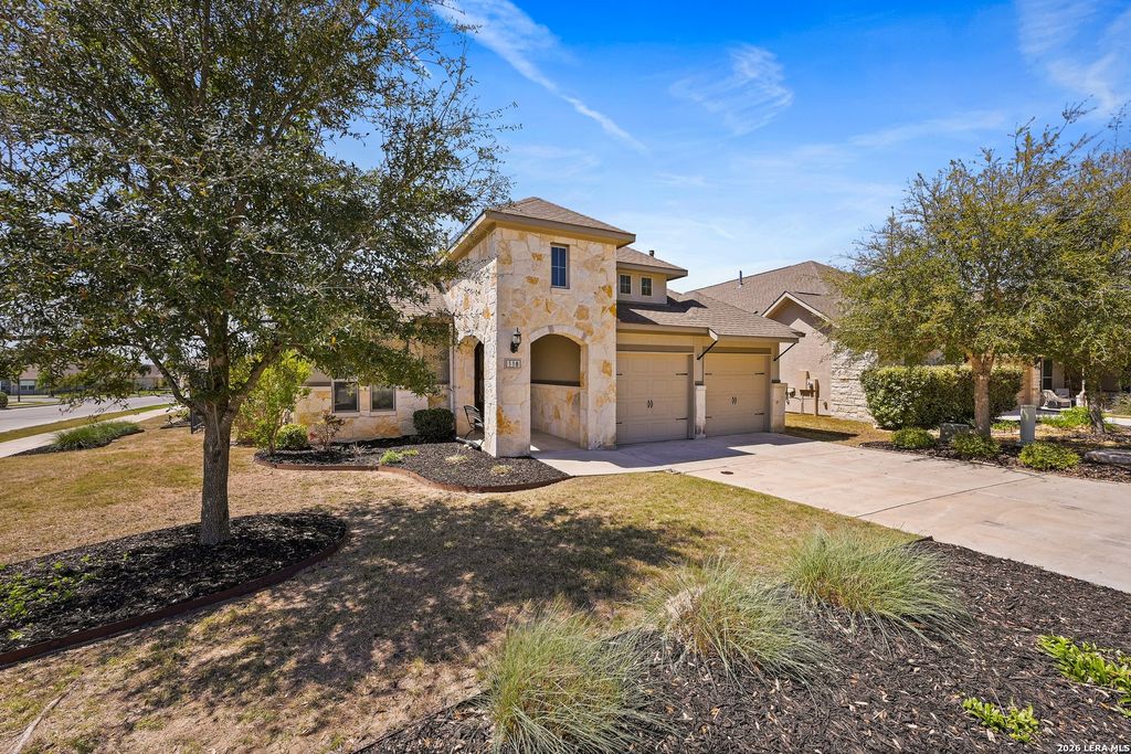 Photo of 118 Escondido, Boerne, TX 78006 (MLS # 1952402)