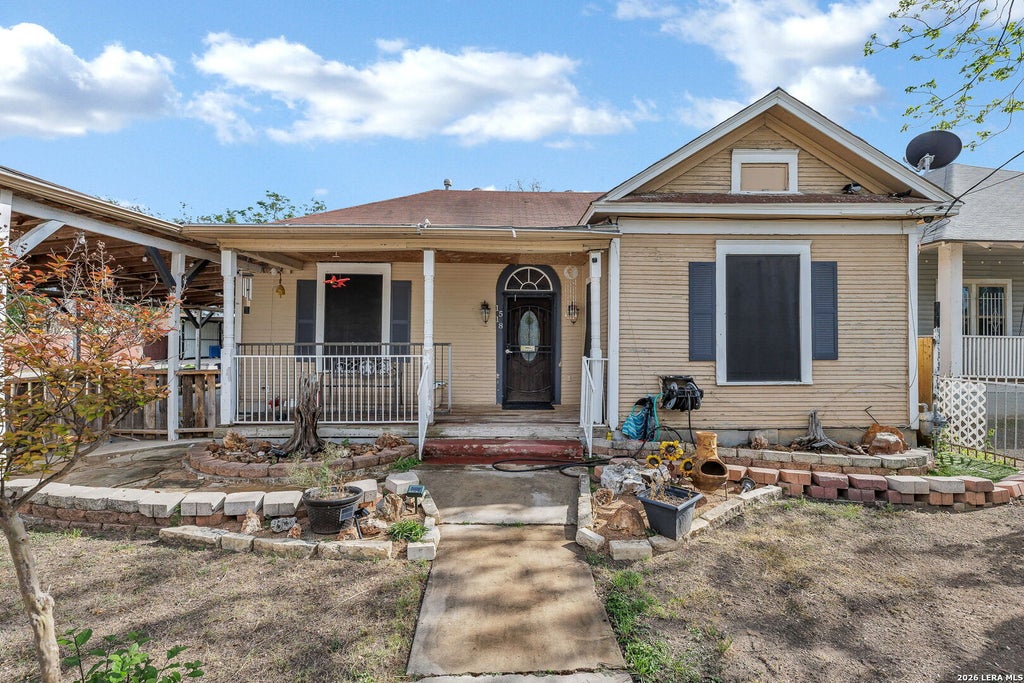 Photo of 1518 W Travis, San Antonio, TX 78207 (MLS # 2016989)