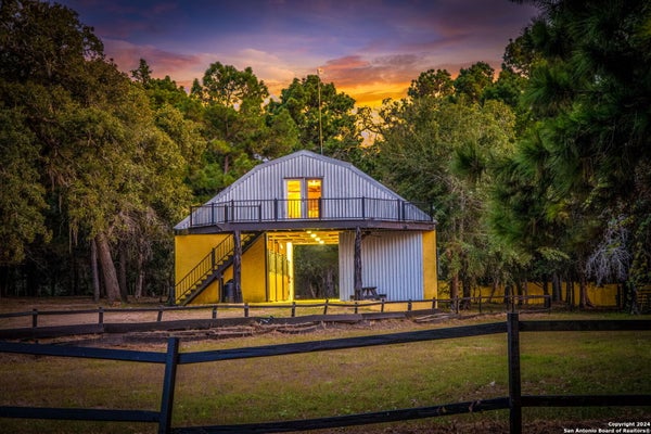 1031 ANGEL LAKE ESTATES RD, ALLEYTON, TX 78935 - Image 2e7de491c44487a23a175e7ca0c9ddbd/24798094