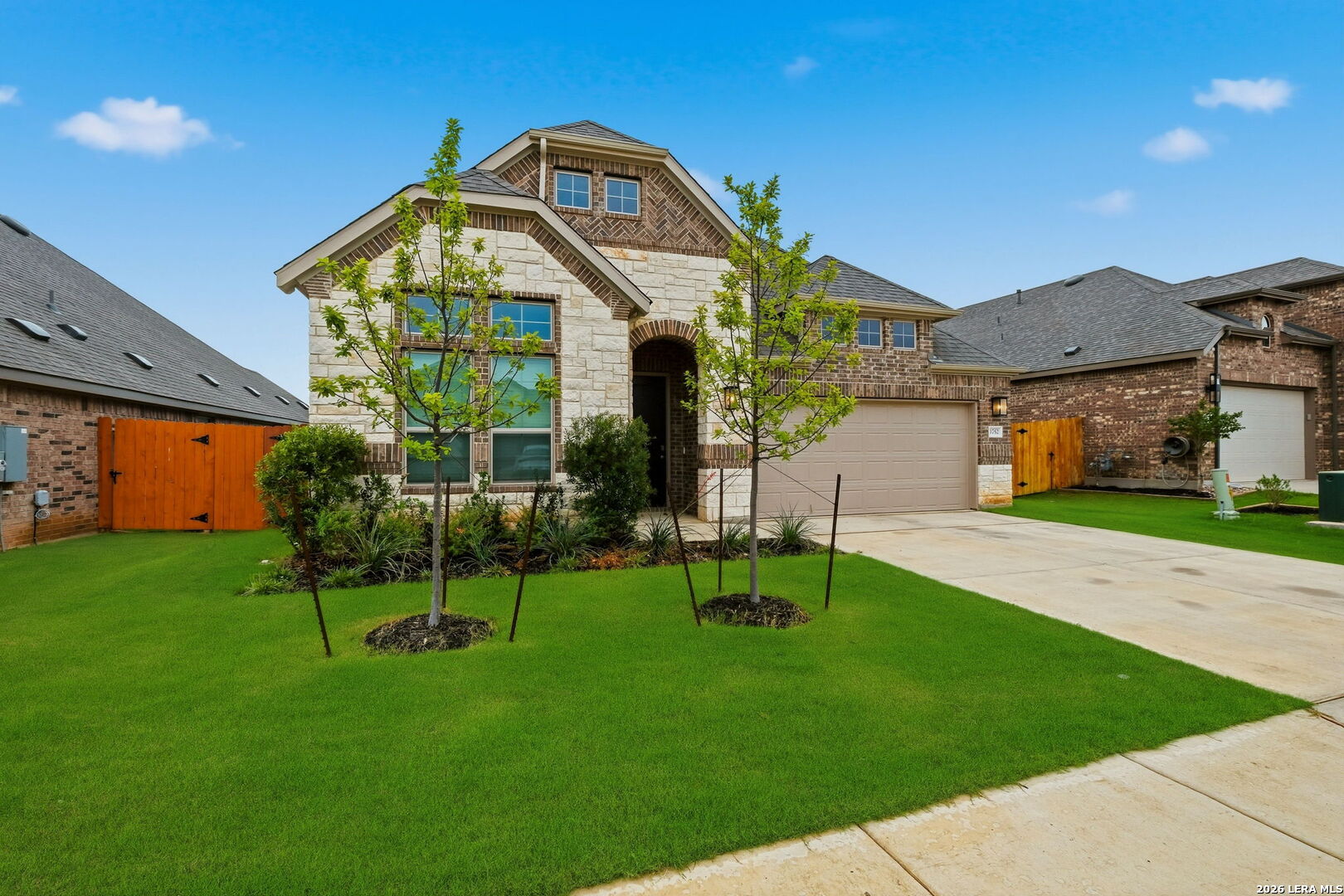 1752 Heritage Maples
