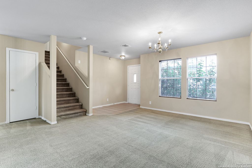 Photo of 210 BIRCHWOOD BAY, San Antonio, TX 78253 (MLS # 1971538)