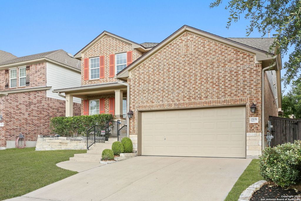 Photo of 25151 Buttermilk Ln, San Antonio, TX 78255 (MLS # 1894682)