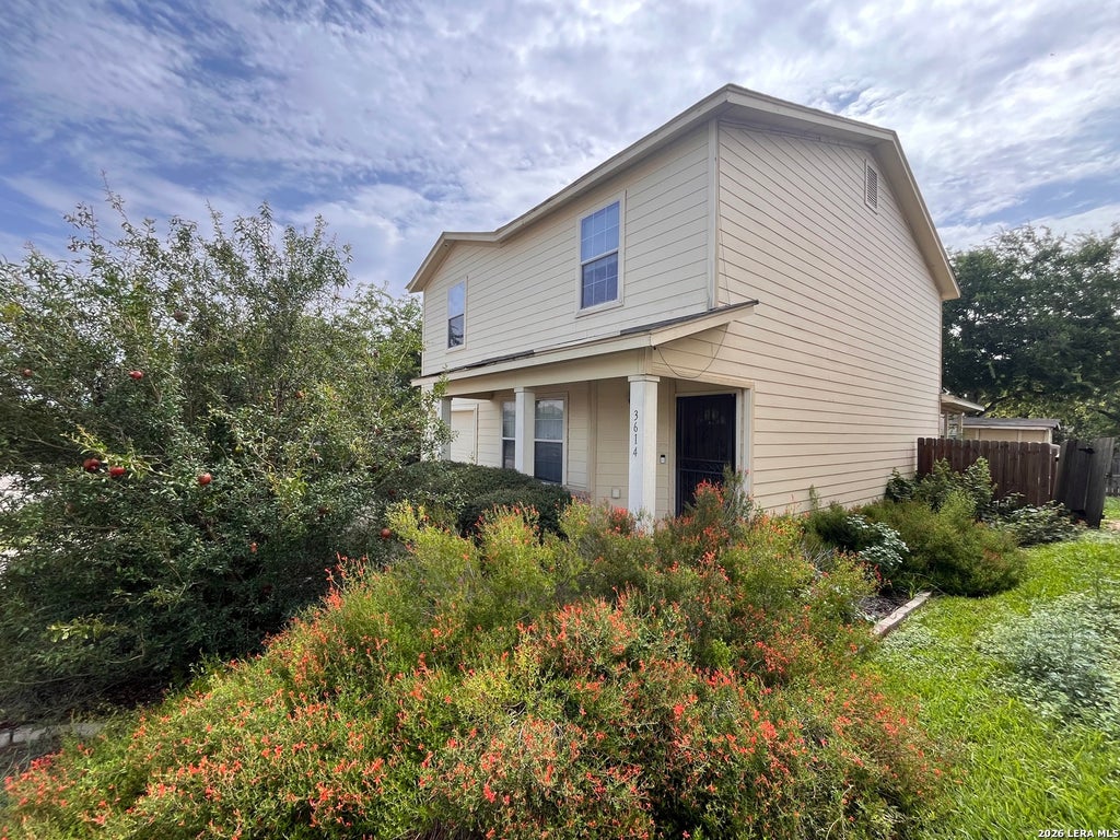 Photo of 3614 Amber Leaf, San Antonio, TX 78245 (MLS # 2001263)
