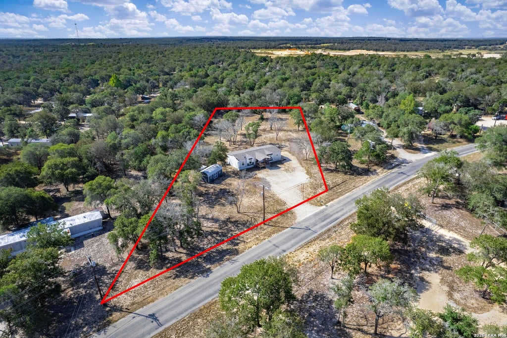 Photo of 209 Sandy Oaks Dr, Seguin, TX 78155 (MLS # 2013780)