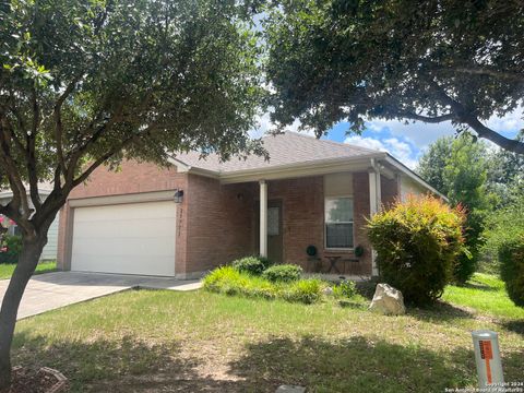 Photo of 25711 Lost Creek, Boerne, TX 78015 (MLS # 1926987)