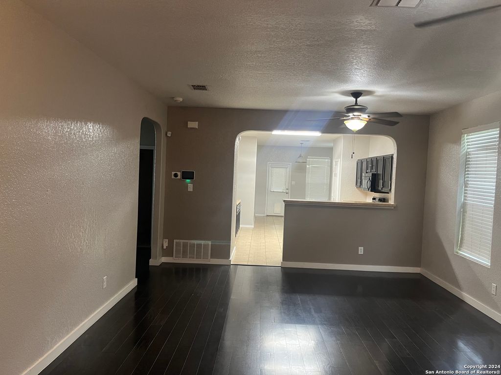 Photo of 25711 Lost Creek, Boerne, TX 78015 (MLS # 1926987)