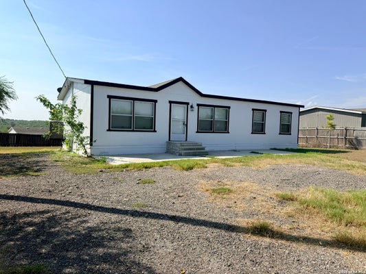 848 RAILYARD DR, KYLE, TX 78640 - Image 2eee2d5fd16480bf3c3728818b650638/1751554064