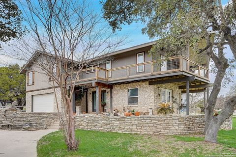 A home in Canyon Lake