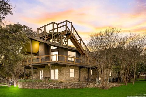 A home in Canyon Lake