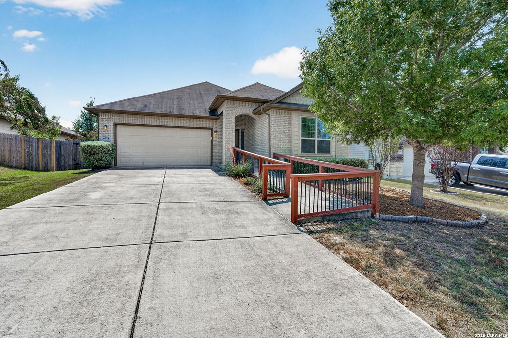 Photo of 4624 SPLIT OAK RD, Cibolo, TX 78108 (MLS # 2012932)
