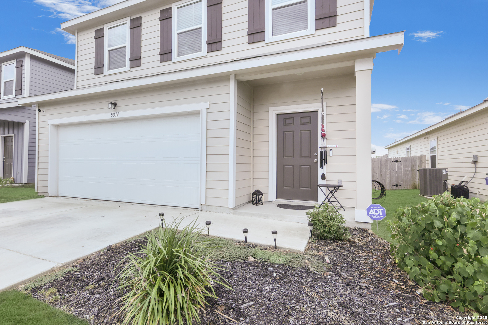 5314 Hickory Place