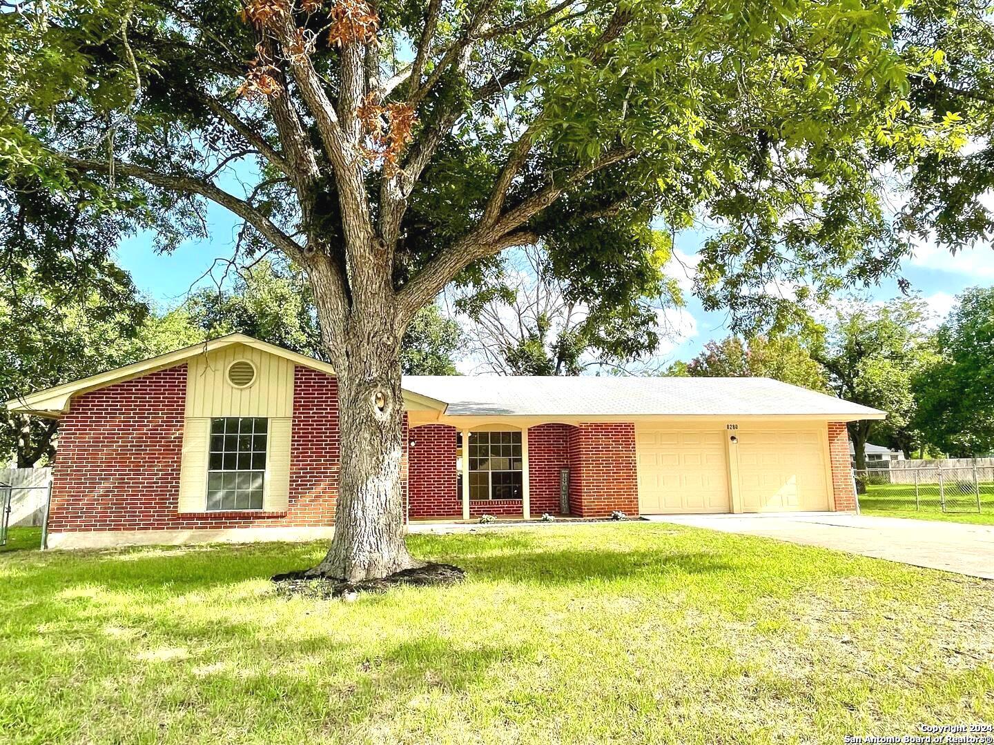 View Selma, TX 78154 house