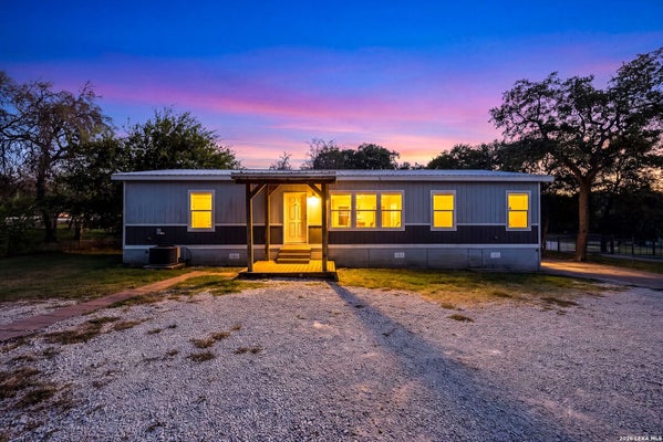 9251 SAILFISH DR, BOERNE, TX 78006 - Image 2f31dedd9e37f6e613a2fba5fd3fbe7a/3172521264