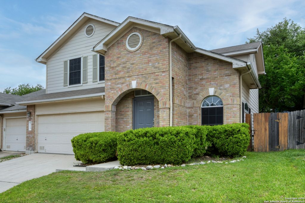 Photo of 6015 Wexford Pl 6015 #6015, San Antonio, TX 78240 (MLS # 1937762)