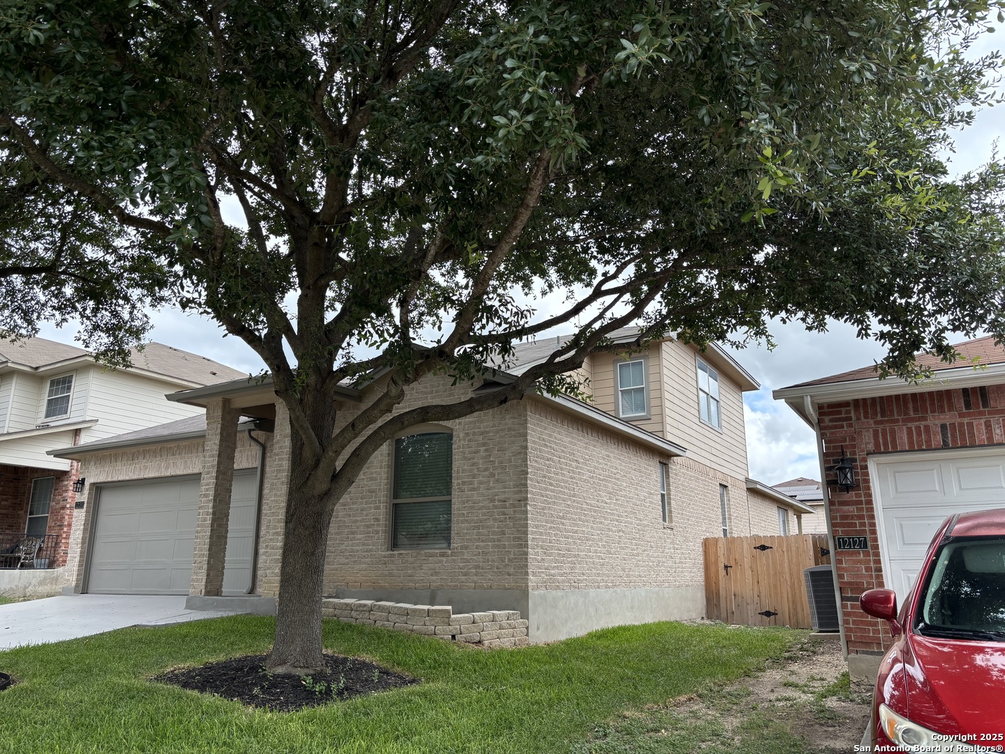 12131 LANTANA CV