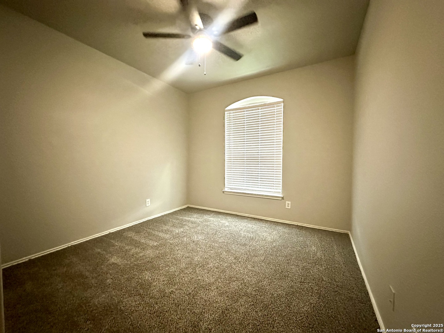 12131 LANTANA CV