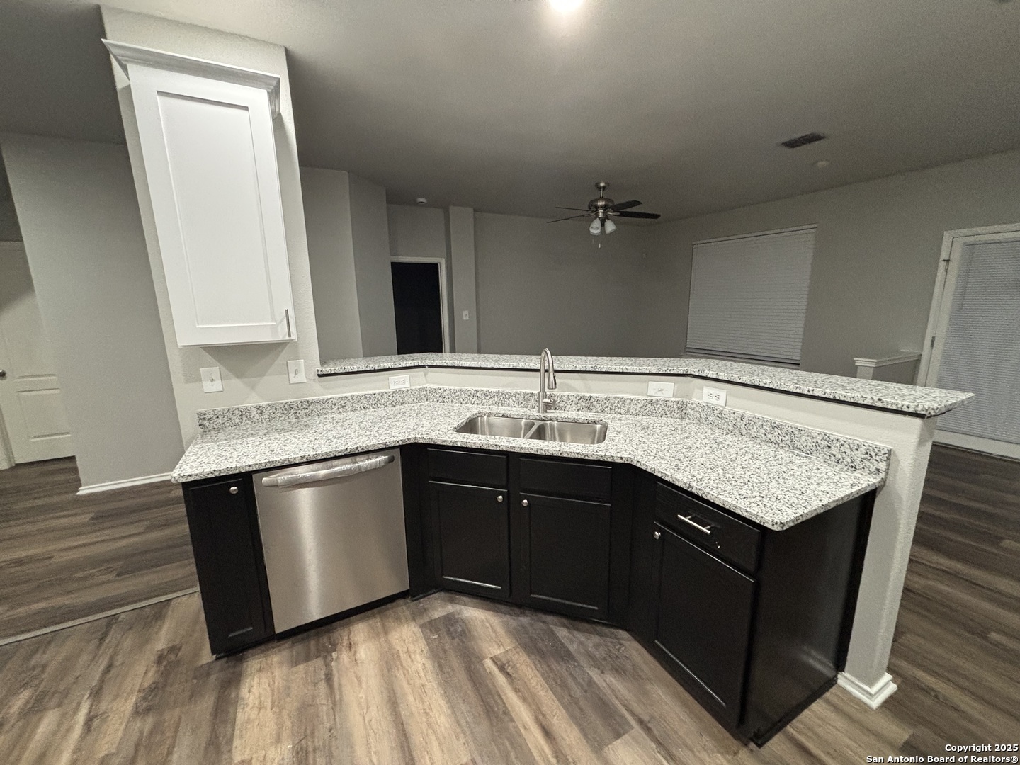 12131 LANTANA CV
