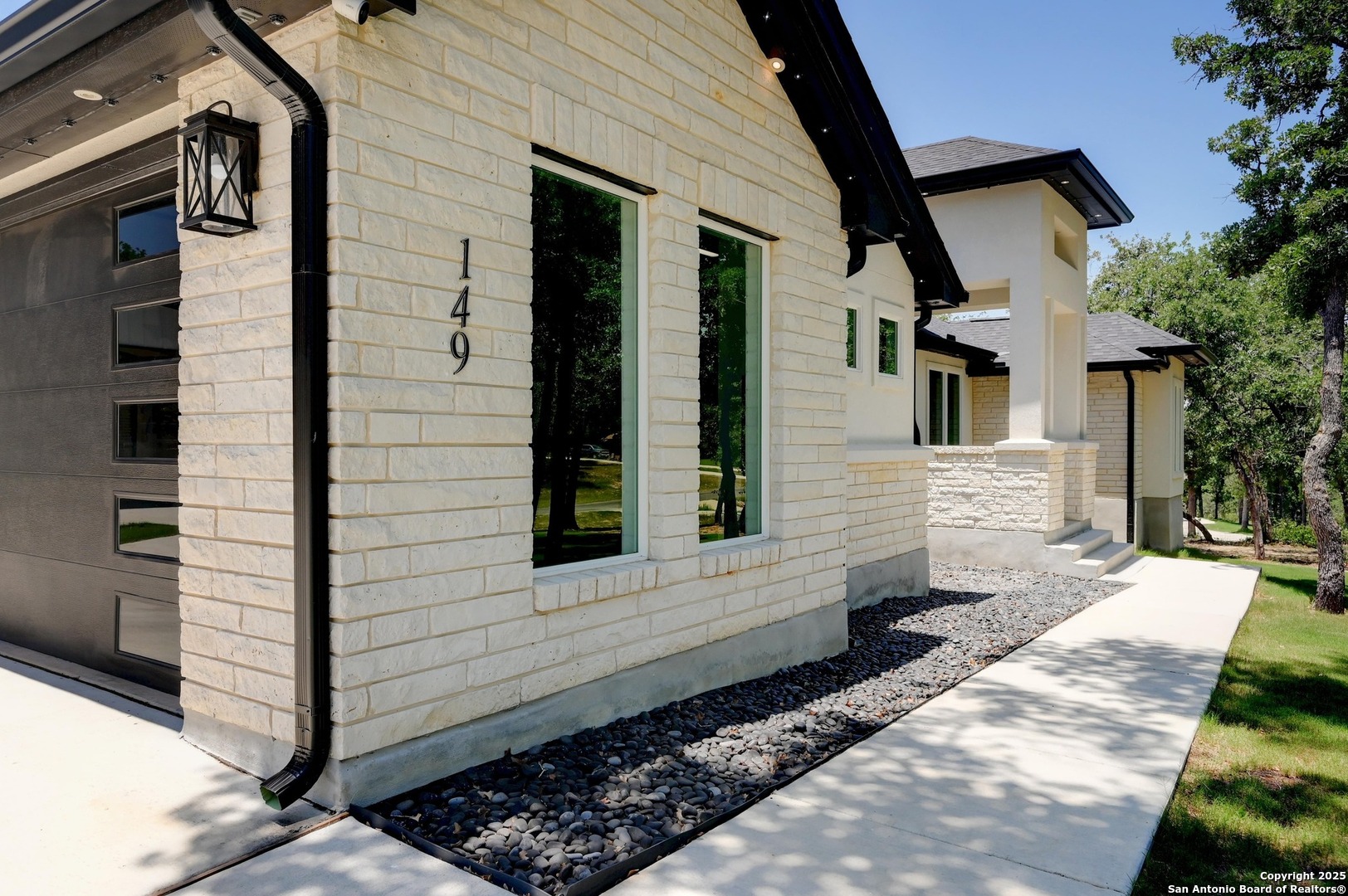 149 Chisum Trail Dr
