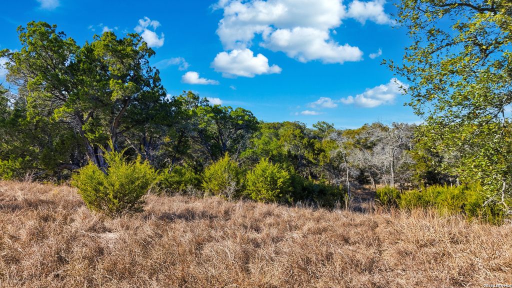 Photo of LOT 6 Ledgestone Trail, Boerne, TX 78006 (MLS # 1936281)