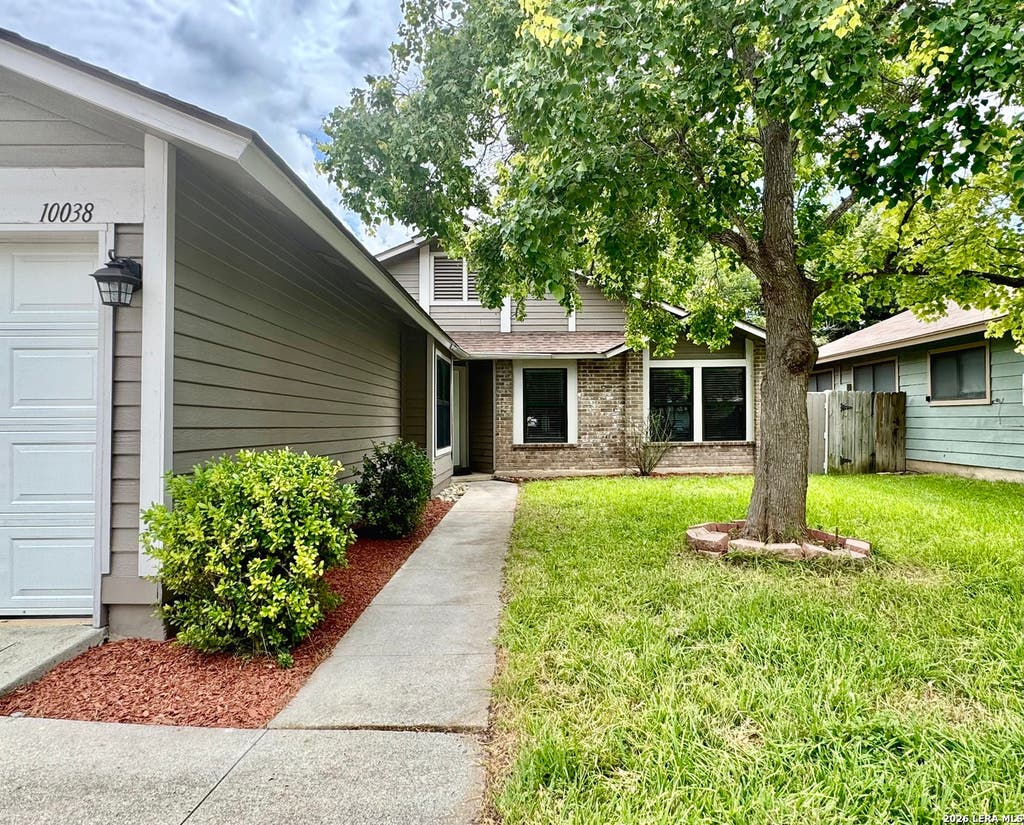 Photo of 10038 AZTEC VLG, San Antonio, TX 78245 (MLS # 2003286)
