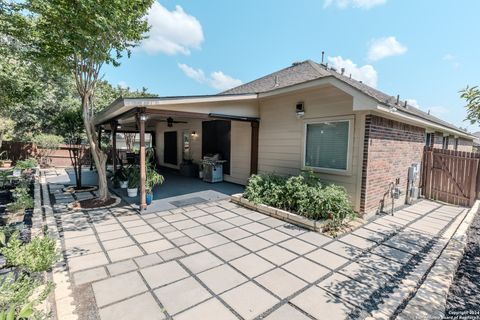 A home in Helotes