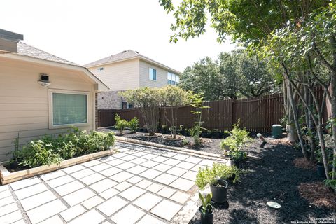 A home in Helotes