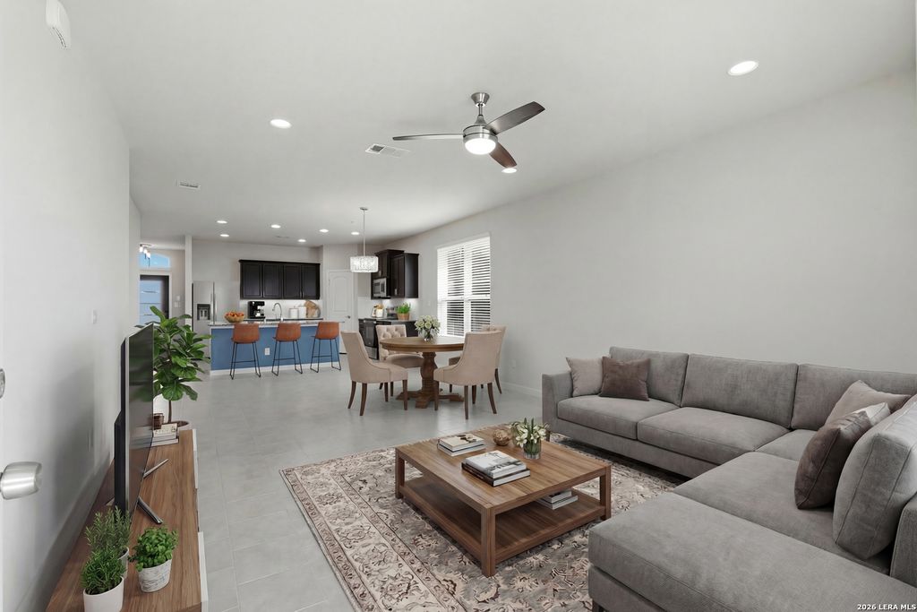 Photo of 533 San Jacinto, New Braunfels, TX 78130 (MLS # 1944038)