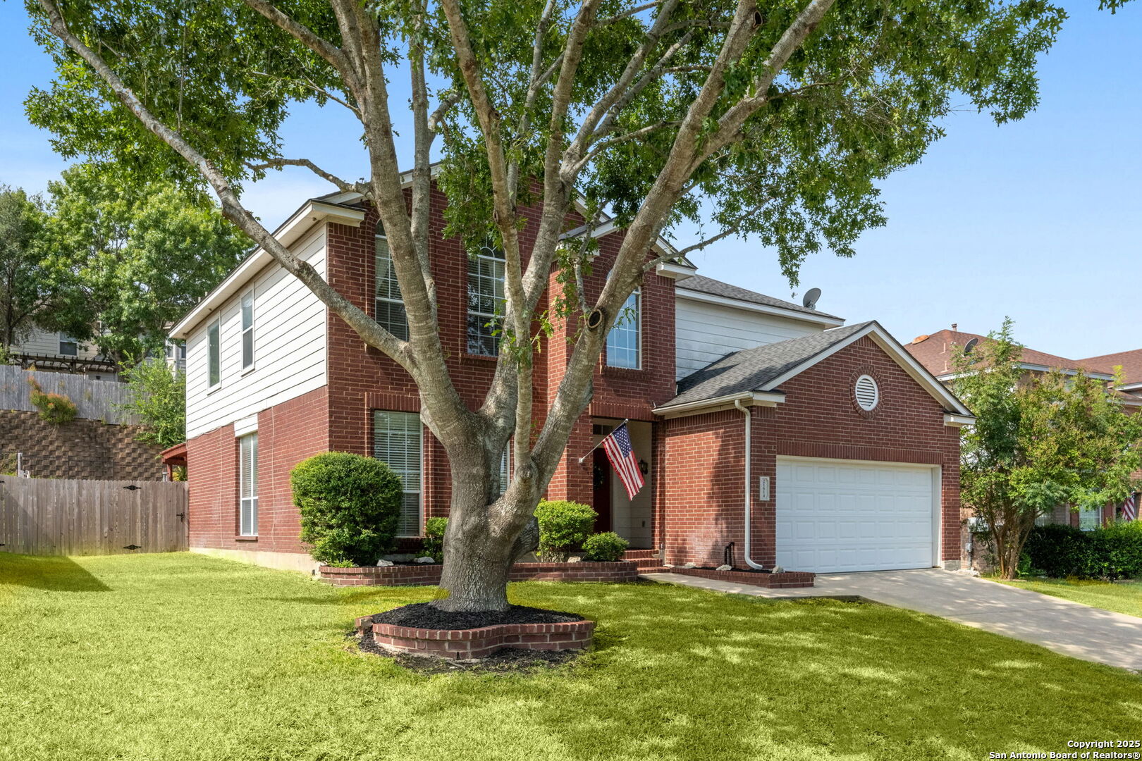 21614 Rio Comal