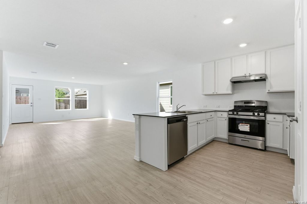 Photo of 7638 Nessie, San Antonio, TX 78227 (MLS # 1944358)