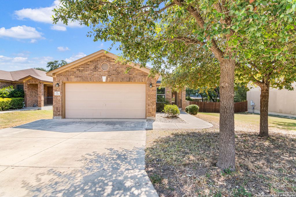 Photo of 938 Spello Circle, San Antonio, TX 78253 (MLS # 1892630)