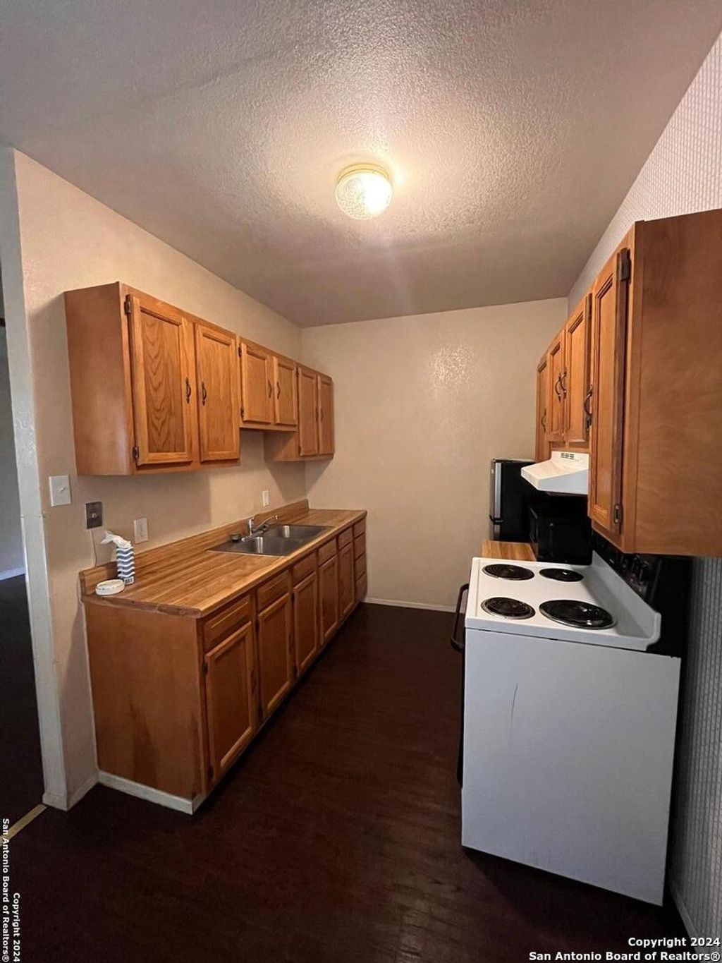 Photo of 6911 us highway 281 1 #1, Pleasanton, TX 78064 (MLS # 1936443)