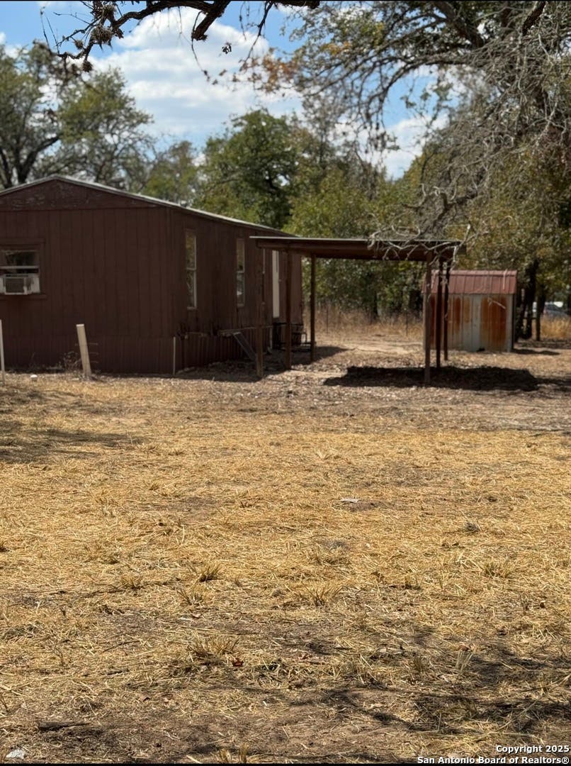 Photo of 173 Oak View, La Vernia, TX 78121 (MLS # 1912436)