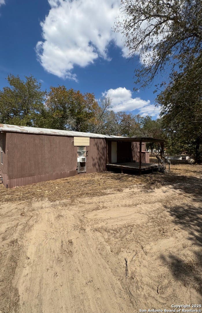Photo of 173 Oak View, La Vernia, TX 78121 (MLS # 1912436)