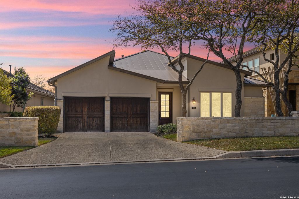 Photo of 173 Westcourt, San Antonio, TX 78257 (MLS # 1946237)