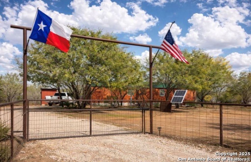 Photo of 205 May, Pleasanton, TX 78064 (MLS # 1929581)