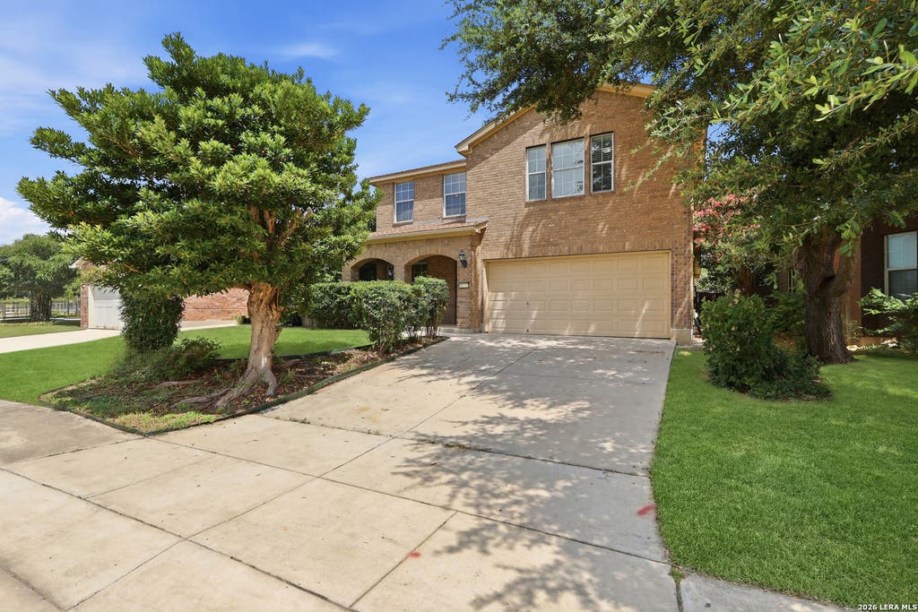 Photo of 10723 RIMFIRE RUN LN, San Antonio, TX 78245 (MLS # 1993470)