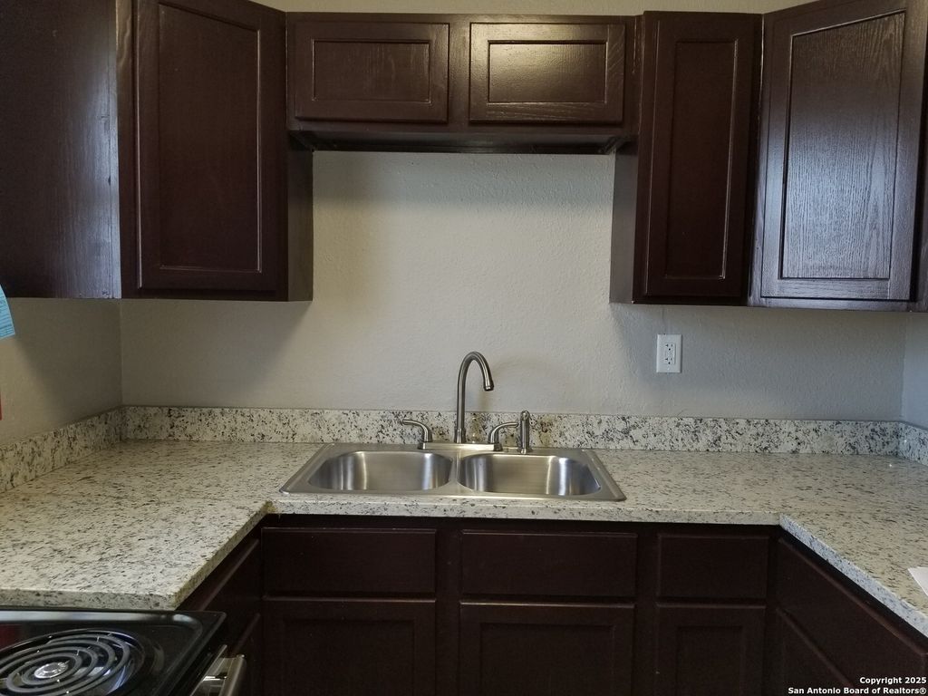 Photo of 3101 N ELMENDORF ST 2 #2, San Antonio, TX 78201 (MLS # 1925722)